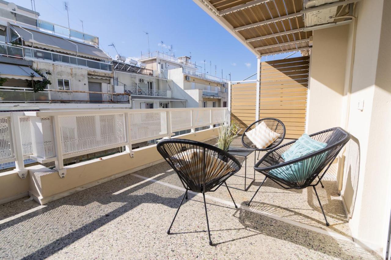 Апартаменты Retropolitan Living Патра Экстерьер фото